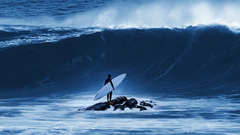 100 Foot Wave still 5