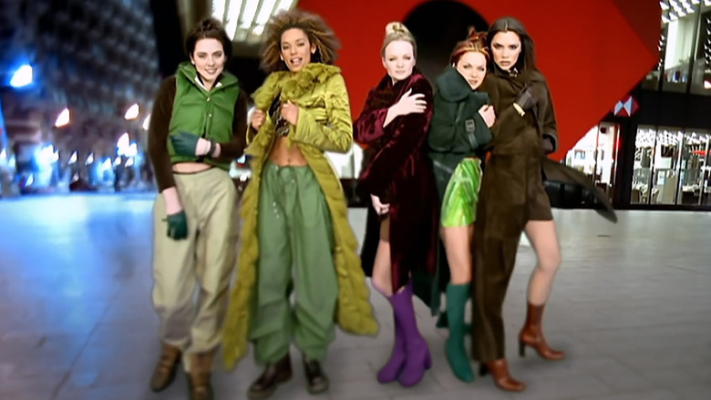 Spice Girls: Greatest Hits still 2