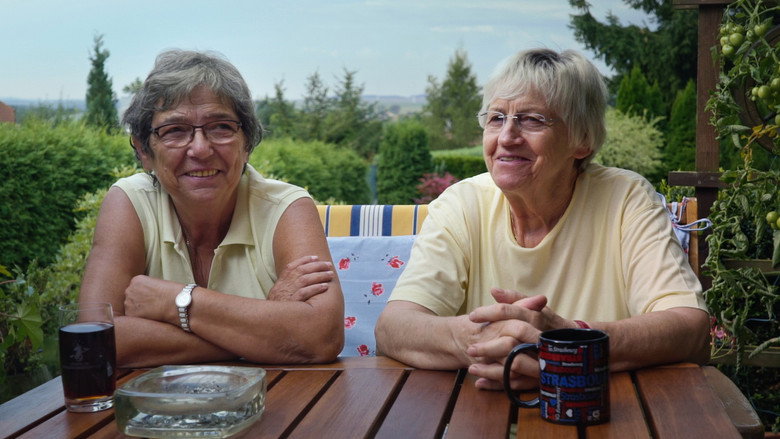 Uferfrauen - Lesbian Life and Love in the GDR still 4