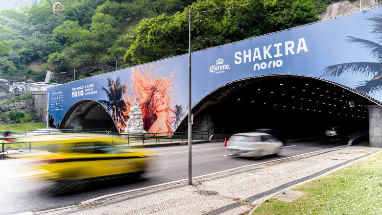 Todo Mundo no Rio com Shakira still 4