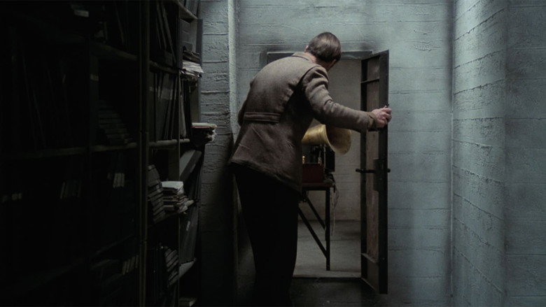 The Serpent's Egg still 3