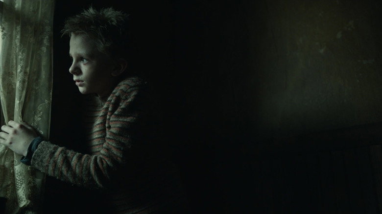 Antlers still 5