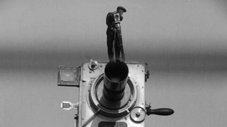 Man with a Movie Camera still 5