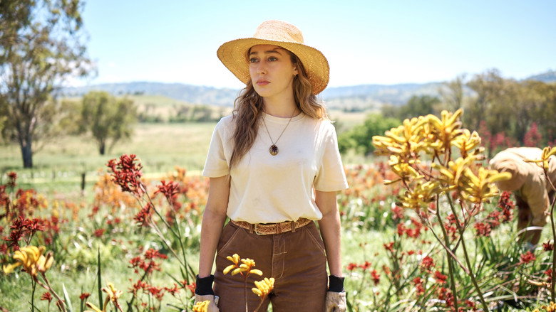 The Lost Flowers of Alice Hart still 7
