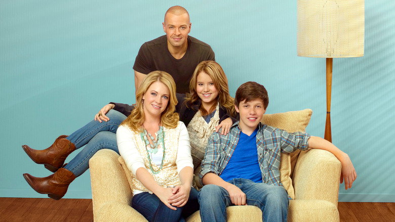 Melissa & Joey still 3