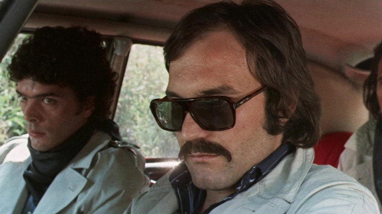 The Violent Professionals still 7