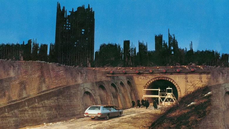 2019: After the Fall of New York still 5