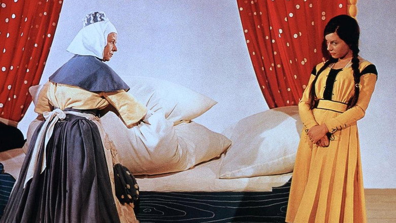 Mother Holly still 4