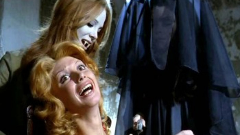 The Vampires' Night Orgy still 2