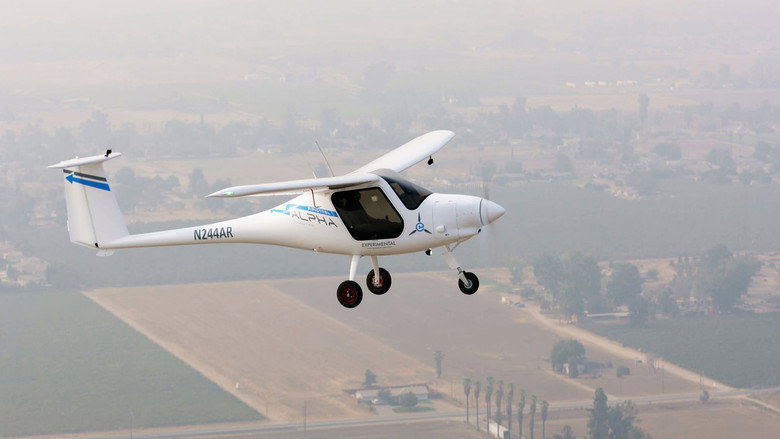 The Great Electric Airplane Race still 2