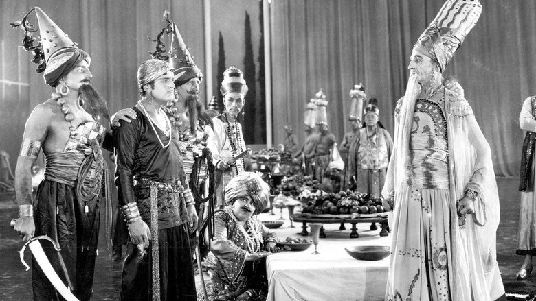 The Thief of Bagdad still 8