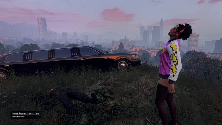 Grand Theft Hamlet still 7