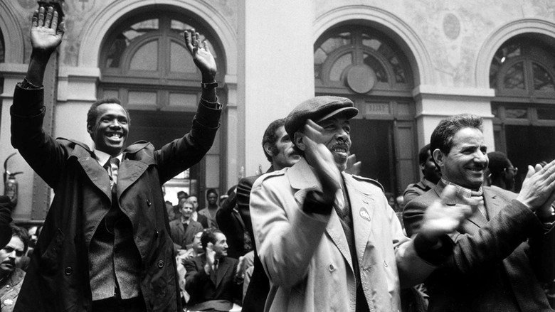 Écoutez La Bourse Du Travail De Paris still 1