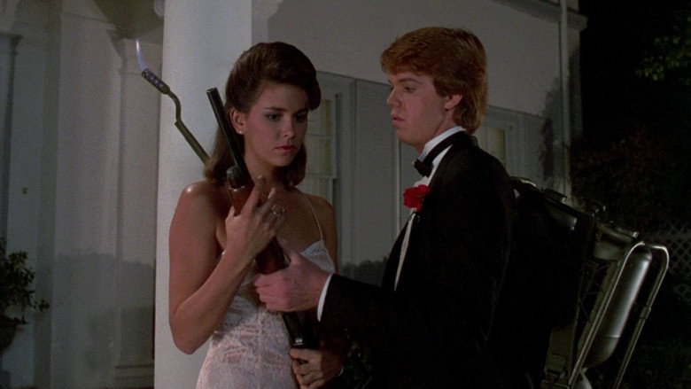 Night of the Creeps still 8