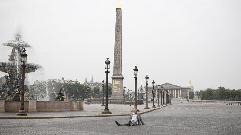 2 Alone in Paris still 8