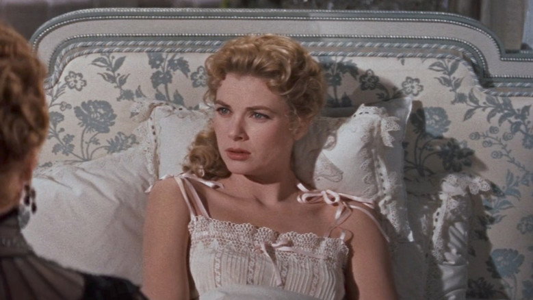 The Swan still 4