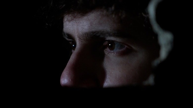Retrocedendo still 2