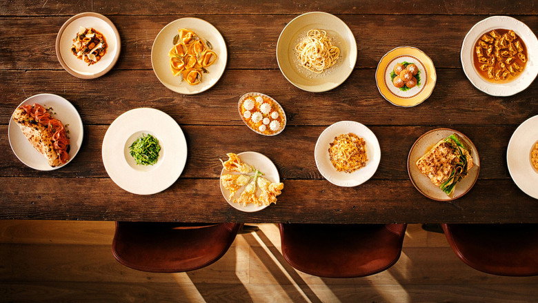 Chef's Table: Noodles still 3