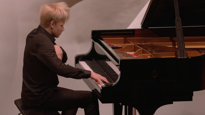 Alexander Malofeev: Fondation Louis Vuitton Recital still 2
