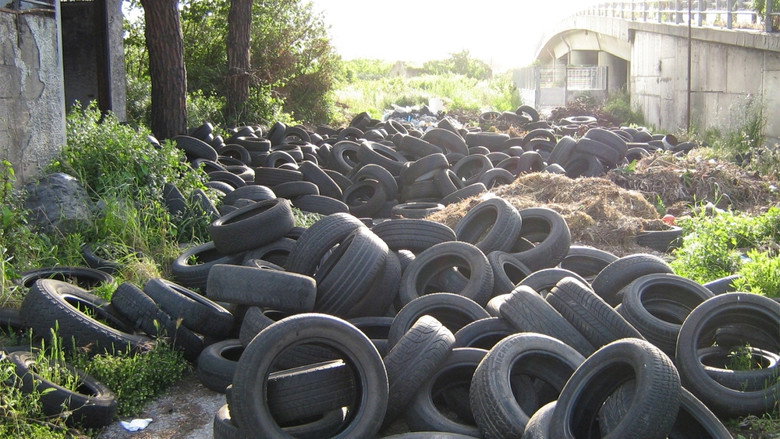 Biùtiful Cauntri still 1