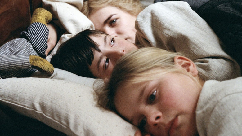 Fanny and Alexander still 1