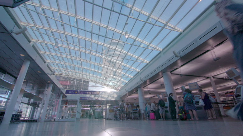YUL : la vie à l’aéroport still 1