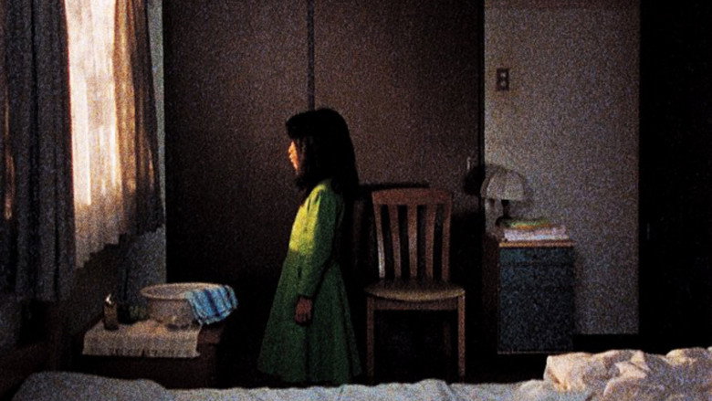 Séance still 4