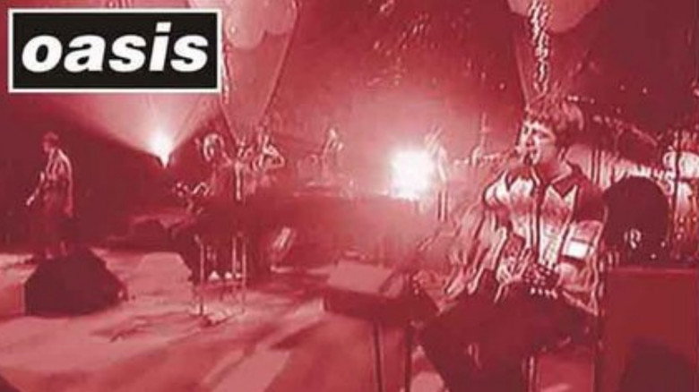 Oasis: MTV Unplugged still 2