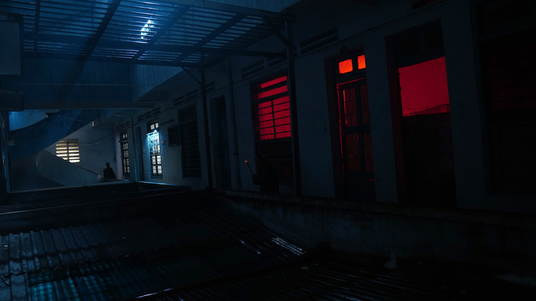 00:00: Urban Strange Story still 1
