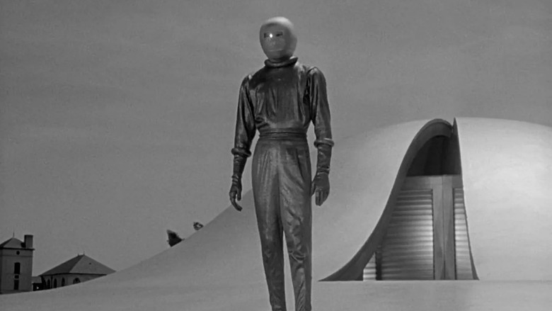 The Day the Earth Stood Still still 7