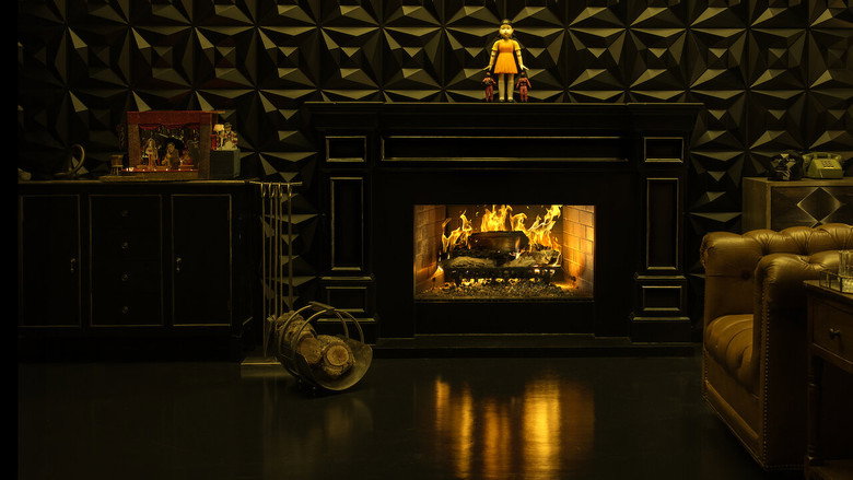 Squid Game: Fireplace still 1