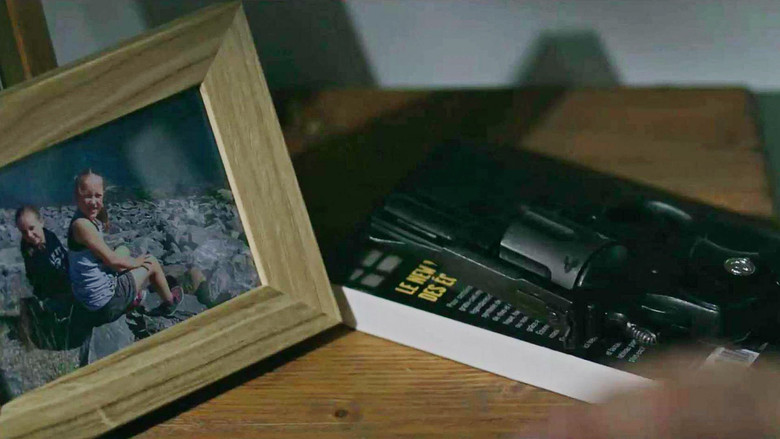 Toy Gun still 5