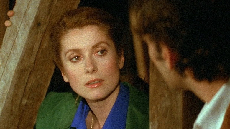 Hotel America still 3