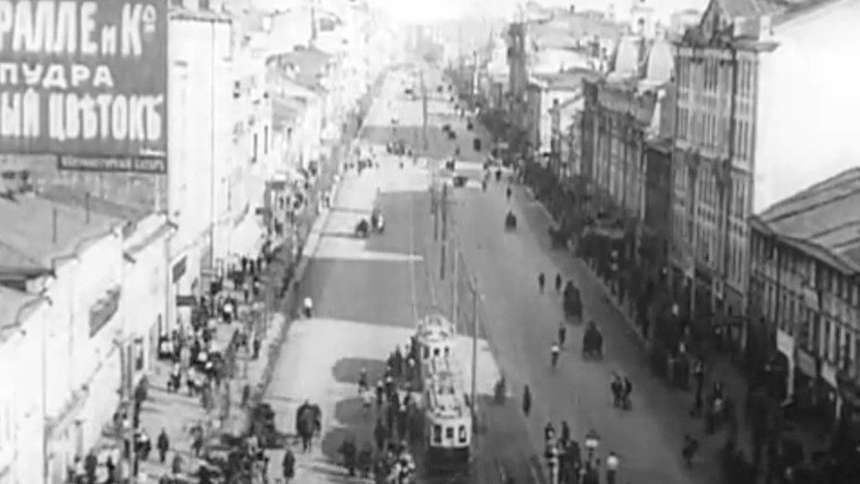 Stride, Soviet! still 1
