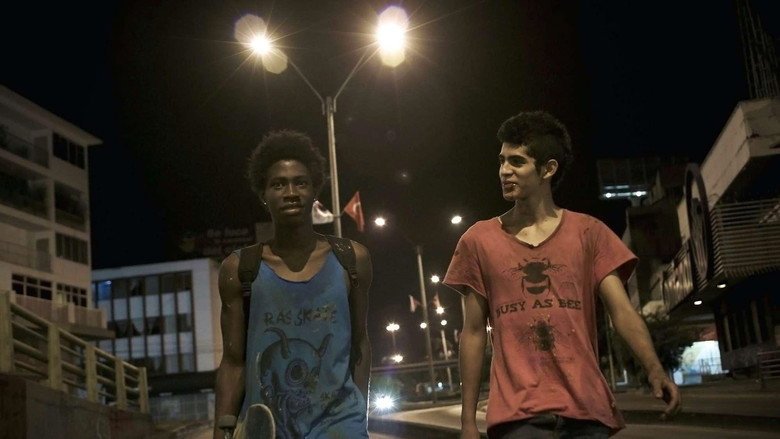 Los Hongos still 2