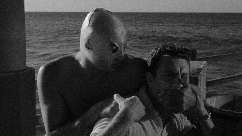 Santo vs. Infernal Men still 1