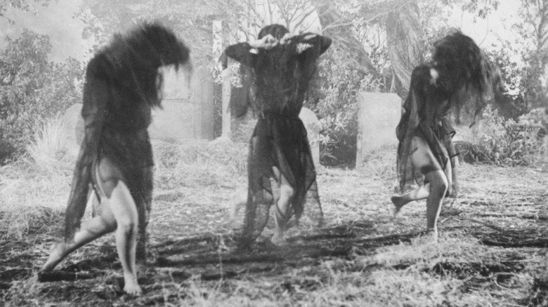The Undead still 4