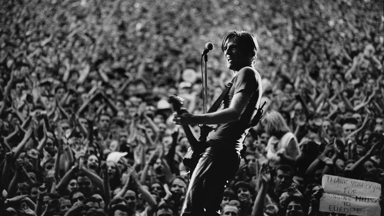 Bryan Adams - Wembley Live 1996 still 1