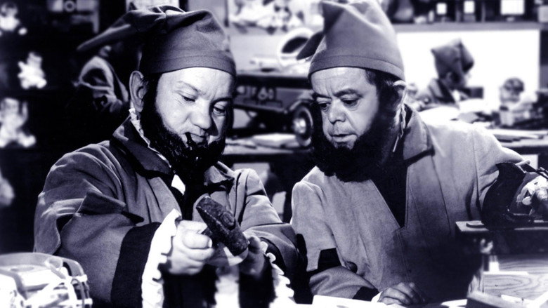 Santa Claus Conquers the Martians still 6