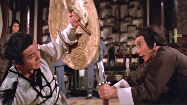 Shaolin Mantis still 2