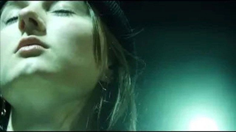Lara still 1