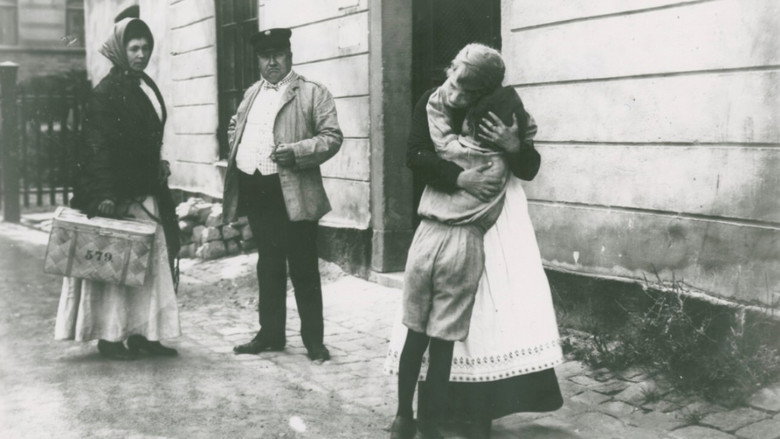 Ingeborg Holm still 3