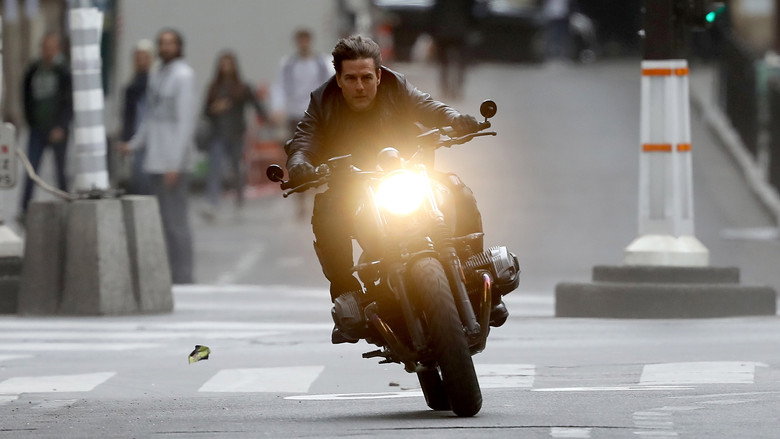 Tom Cruise: The Last Movie Star still 6