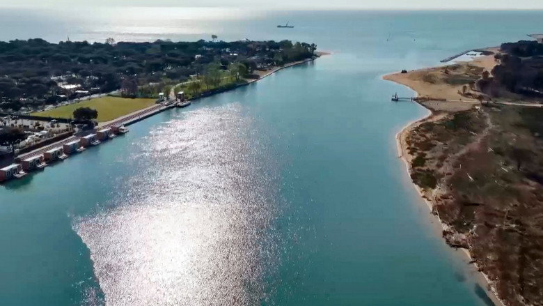 Tagliamento - King of The Alpine Rivers still 1