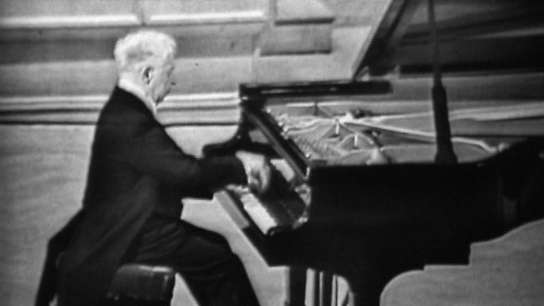 Artur Rubinstein: The Legendary Moscow Recital still 4