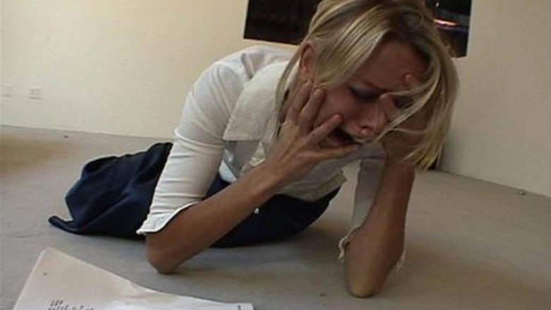Ellie Parker still 6