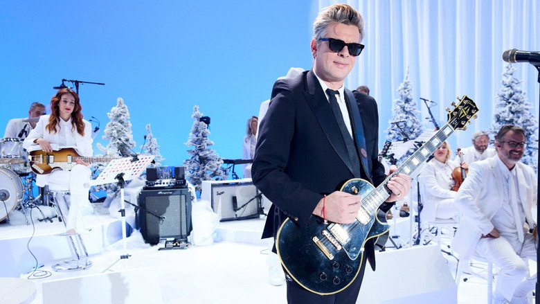 Benjamin Biolay Christmas Show still 1