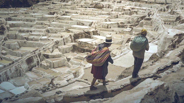 Contrasts of Peru still 7