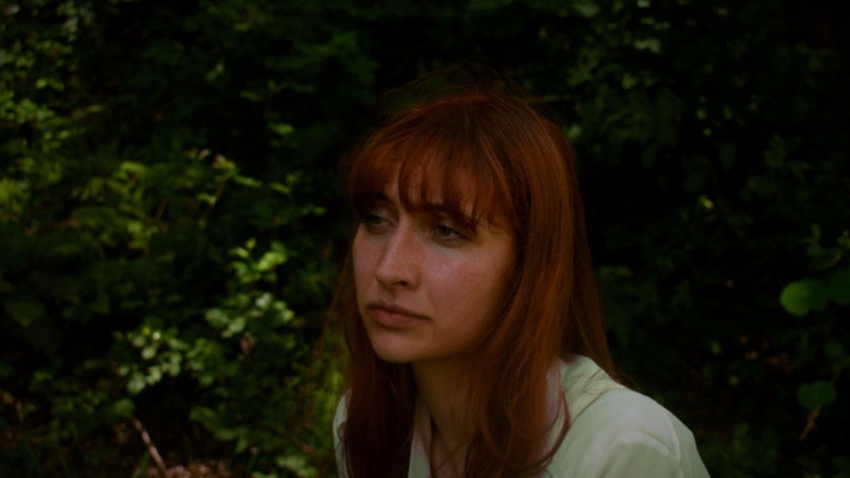 Bajo la bruma still 2