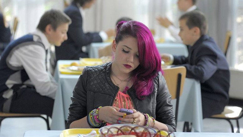 Cerise still 4
